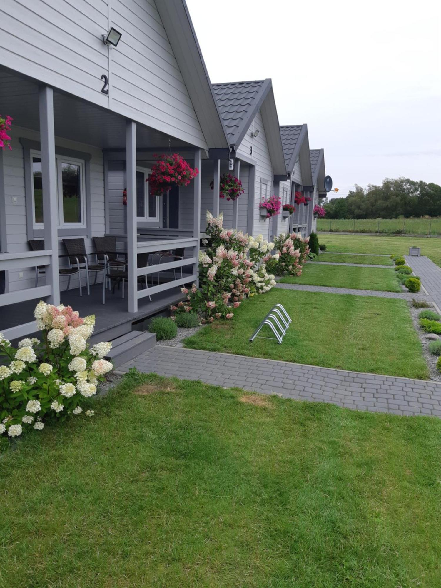 Bajkowe Chatki Rusinowo  Exterior foto
